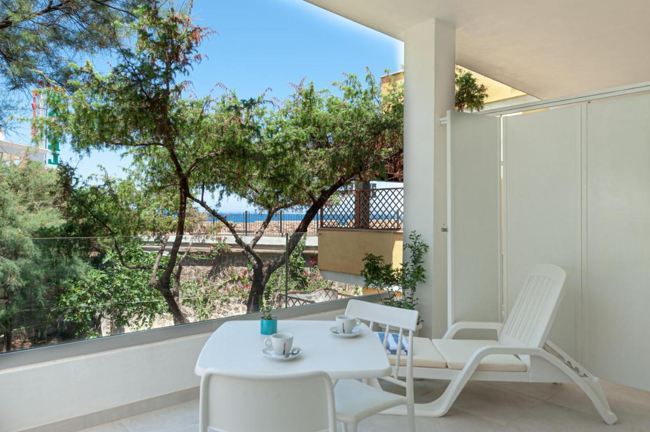 Lux B&Beach Sardvs Castelsardo Bagian luar foto